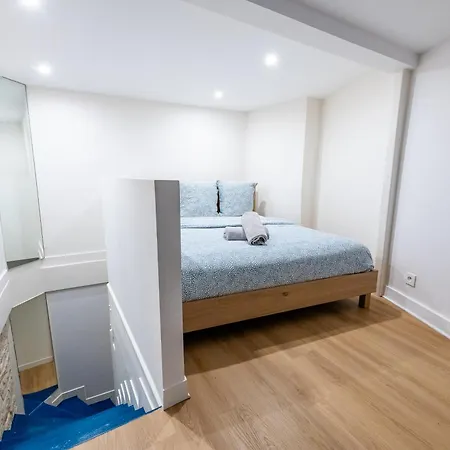 Apartment Le De Niro Magnifique Duplex Invalides Eiffel Tower 7 Pers