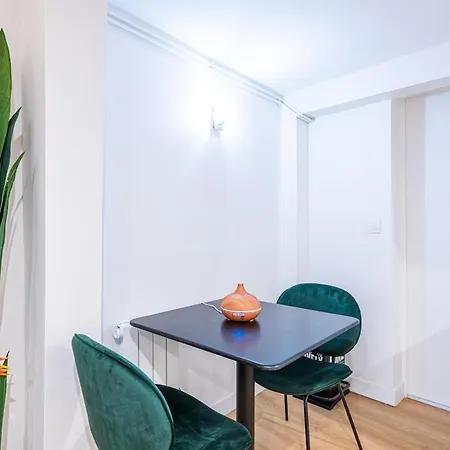 Apartment Le De Niro Magnifique Duplex Invalides Eiffel Tower 7 Pers Paris